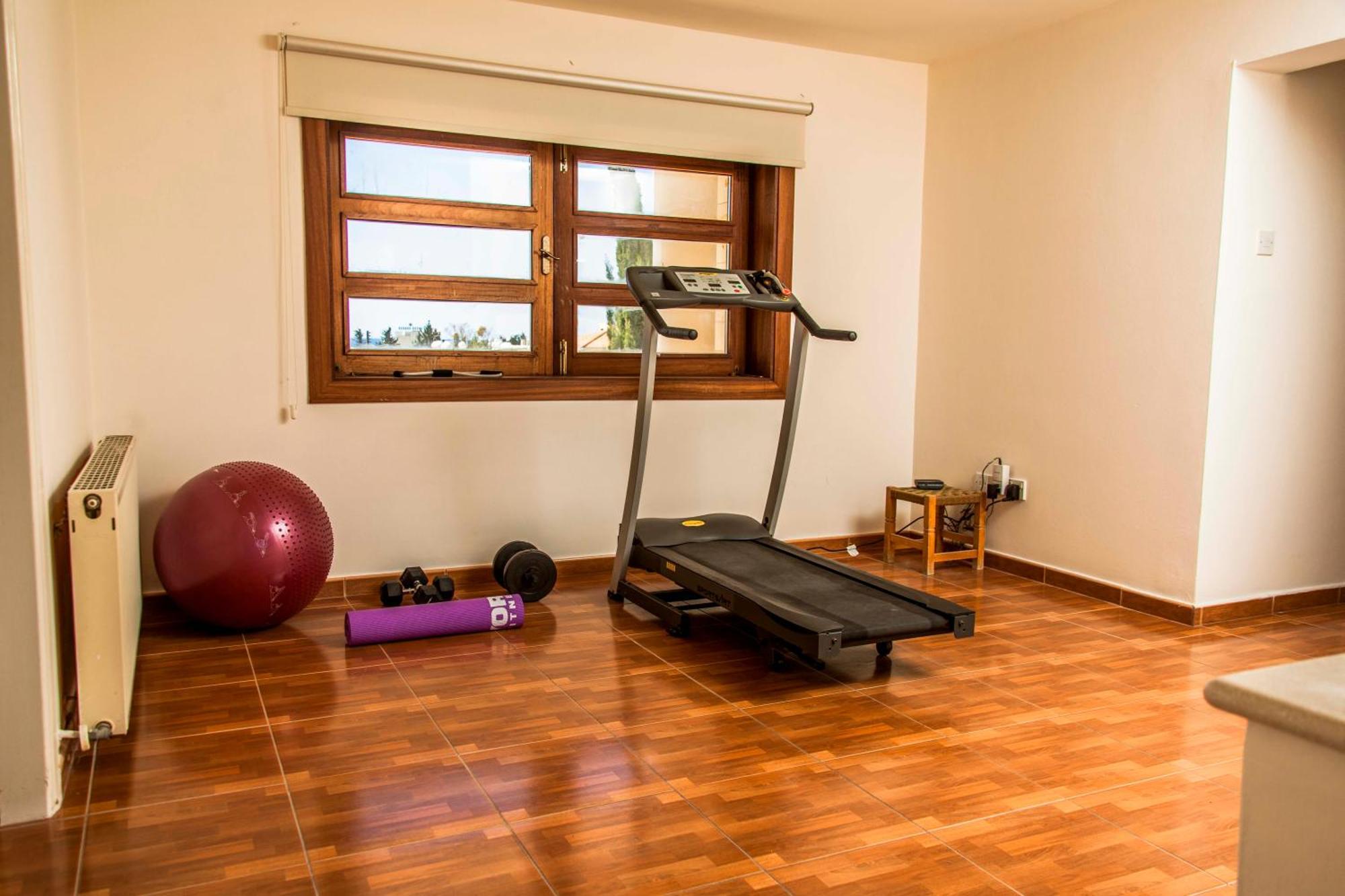 6 Bdr Villa With Tennis Court Paphos Exteriér fotografie