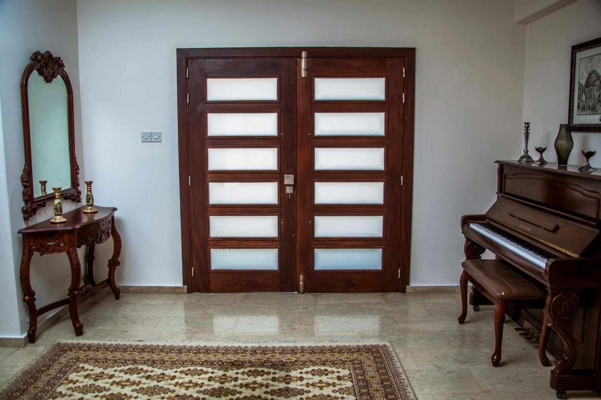 6 Bdr Villa With Tennis Court Paphos Exteriér fotografie